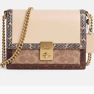 Coach Hutton shoulder bag Adjustable strap